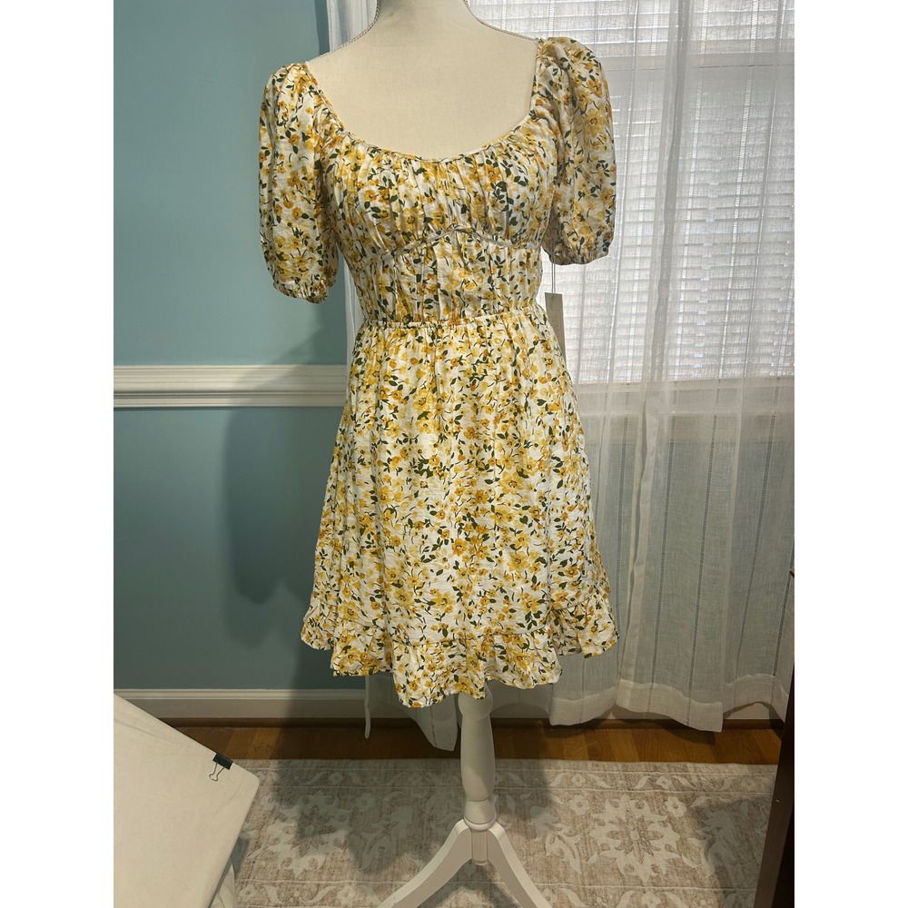 Sienna Sky Yellow Floral Puff Sleeve Smocked Mini Dress Small NWT